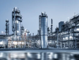Нефтеперерабатывающий завод